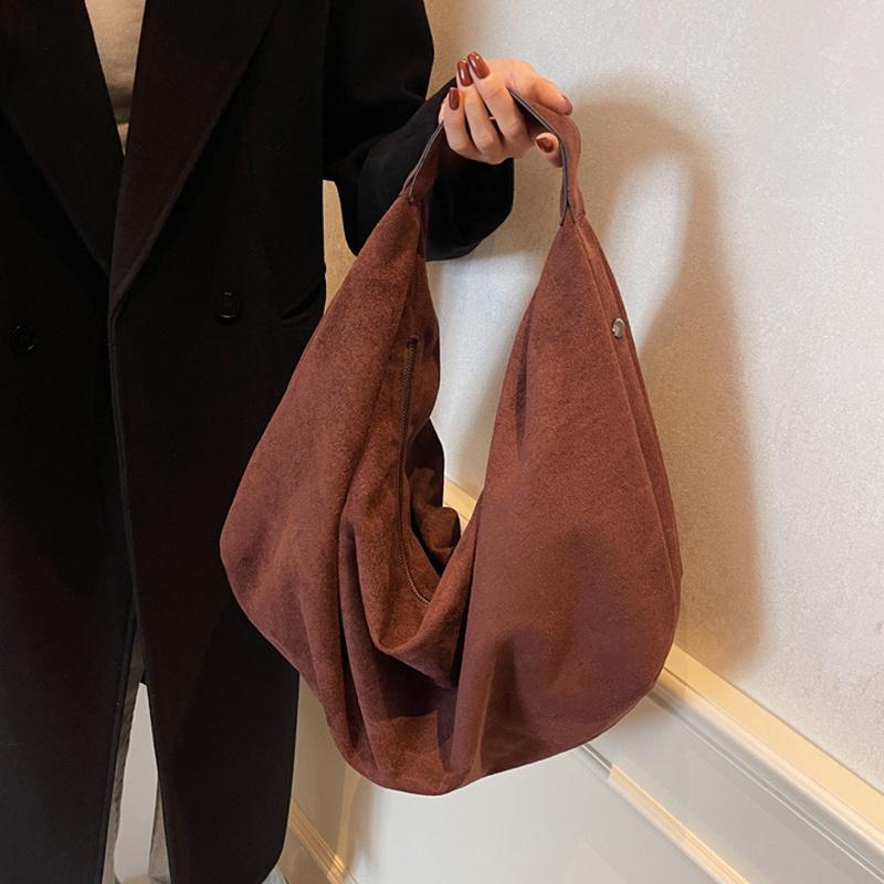 Women Half Moon Bags Large Capacity Hobo Shopper Bag High Quality Soft Faux Suede Bag Fashion Korean Female Underarm Tote Bags