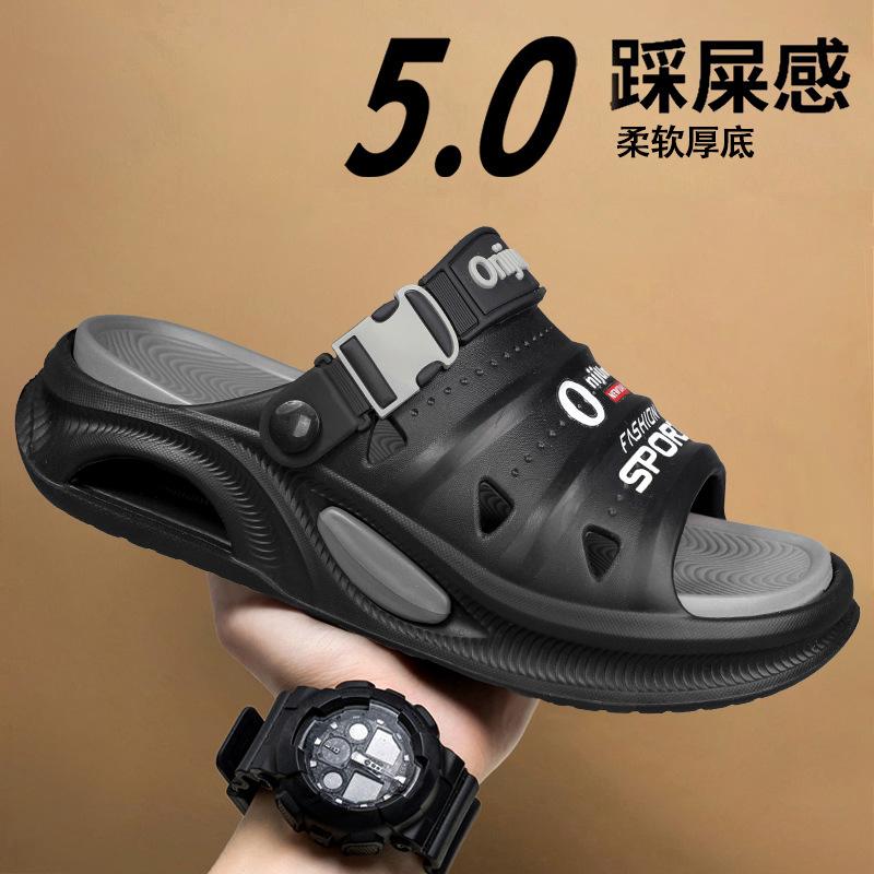 Sandals 2025 summer new fashion trend stepping on shit feeling two wear one-word drag couple travel wading beach shoes