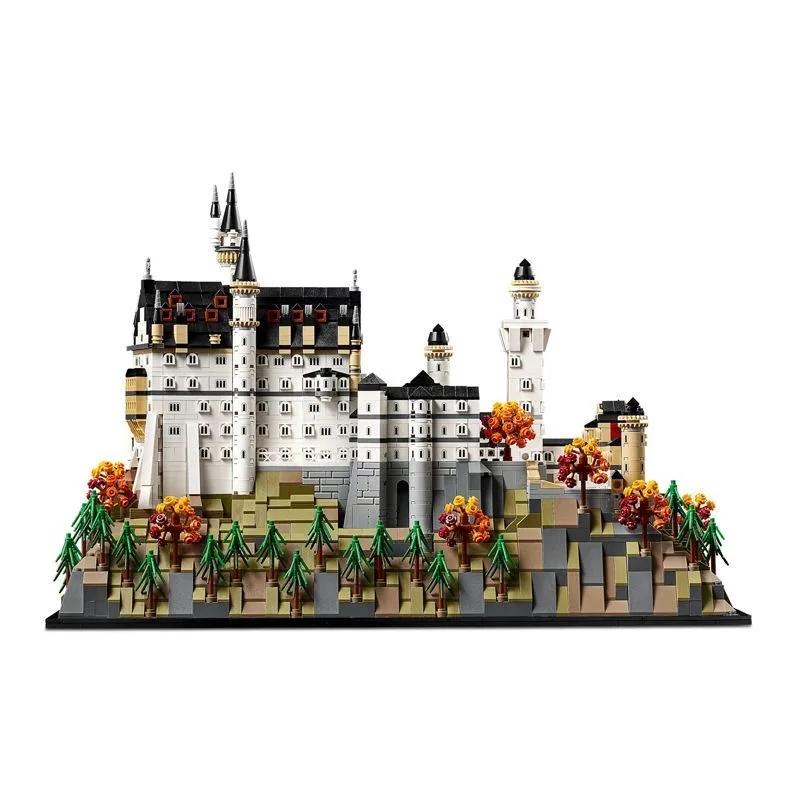 Creative In stock  Neuschwanstein Architectural Model Kit  Compatible 21063 Collectible Building blocks Set for Adults Gift