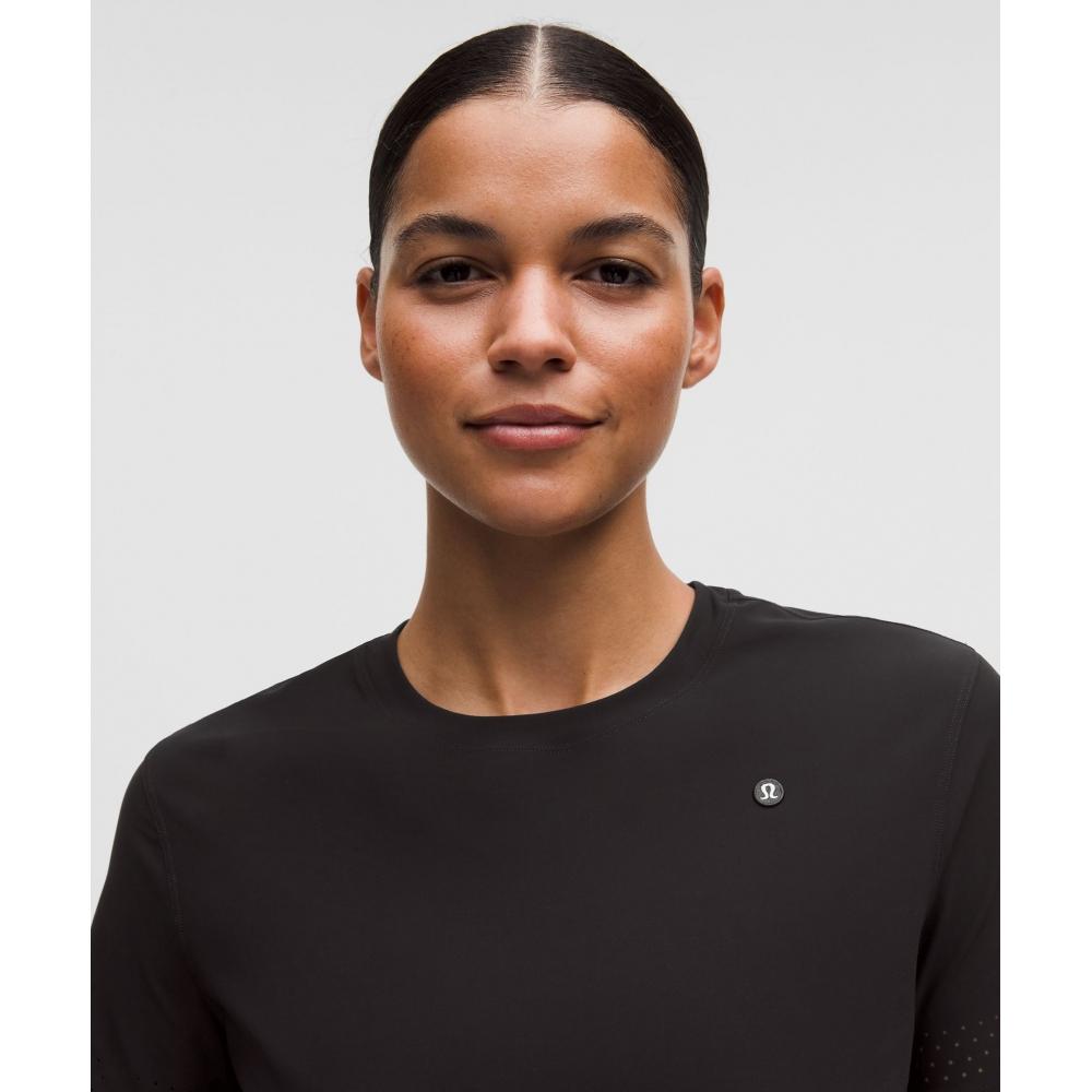 Lululemon Women S Ventilated Short Sleeve tenniS Shirt Black