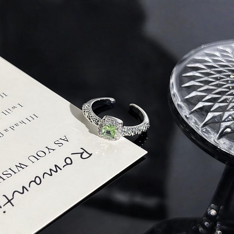 Square Sugar Ring: Women's Luxurious Gemstone Stackable Ring – Geometric Design Cool Style Accessory