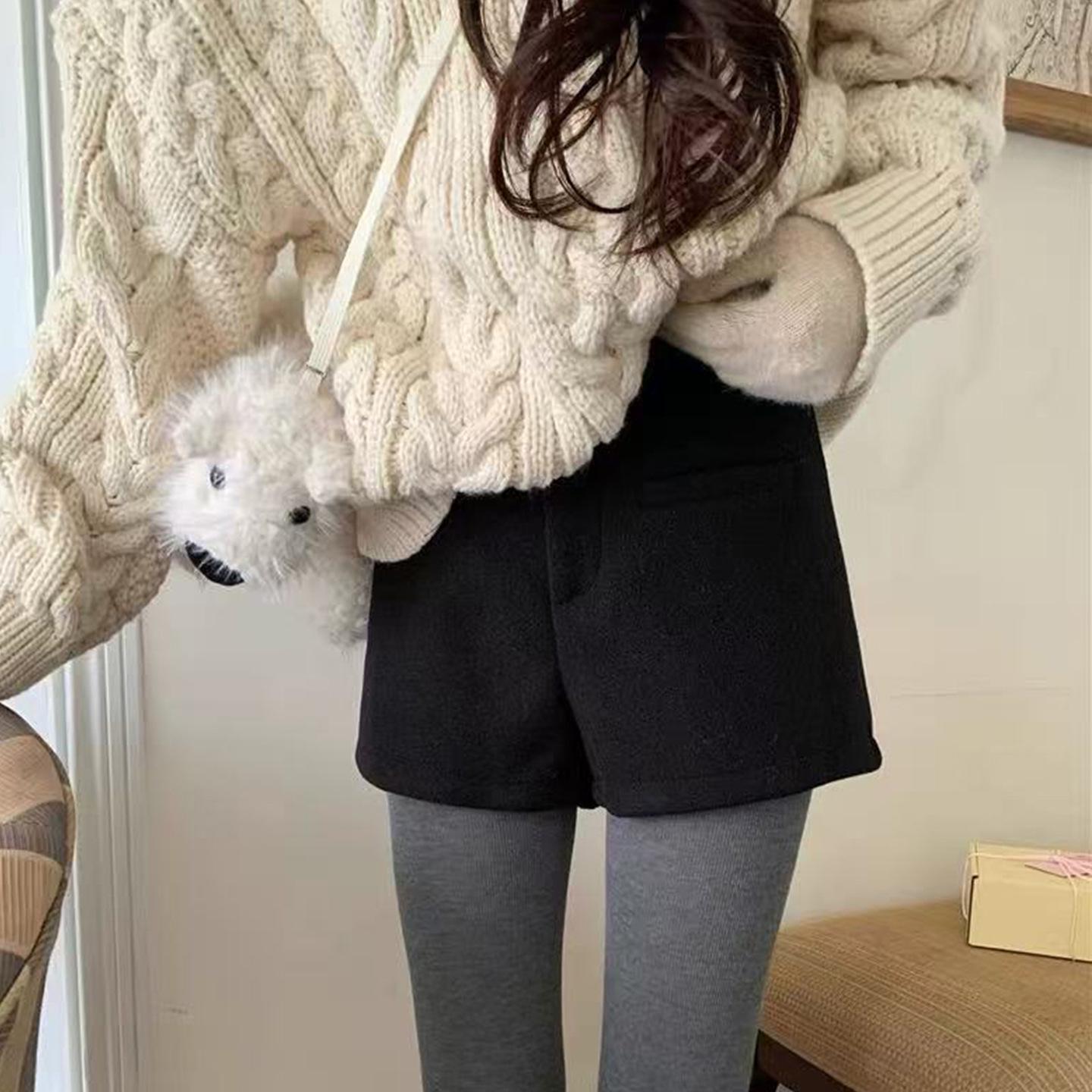 

Women s Off-White Wool Bodycon Shorts: High-Waisted, Thick A-Line, Korean Style for Autumn/Winter 2025. L чёрный