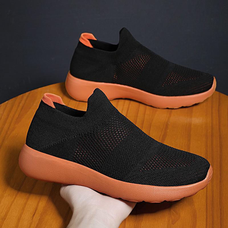 Large size fly-woven mesh shoes, lightweight soft-soled sneakers, foot cover 39