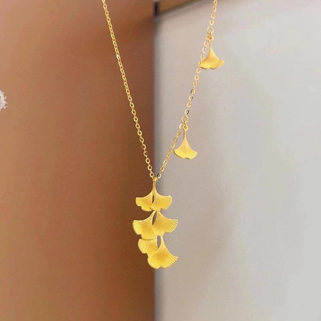 Premium exquisite Sansheng III lucky ginkgo necklace retro light luxury niche design temperament holiday gift for girlfriend