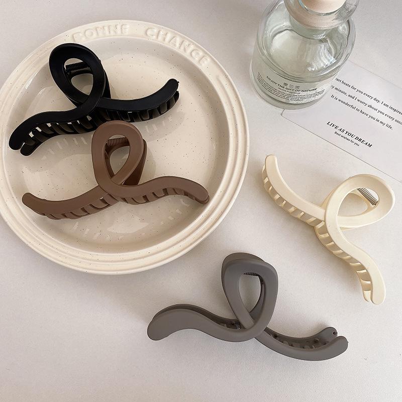 Pinces à cheveux vintage à motif géométrique creux, style crabe et requin, accessoires pour cheveux de fête pour femmes