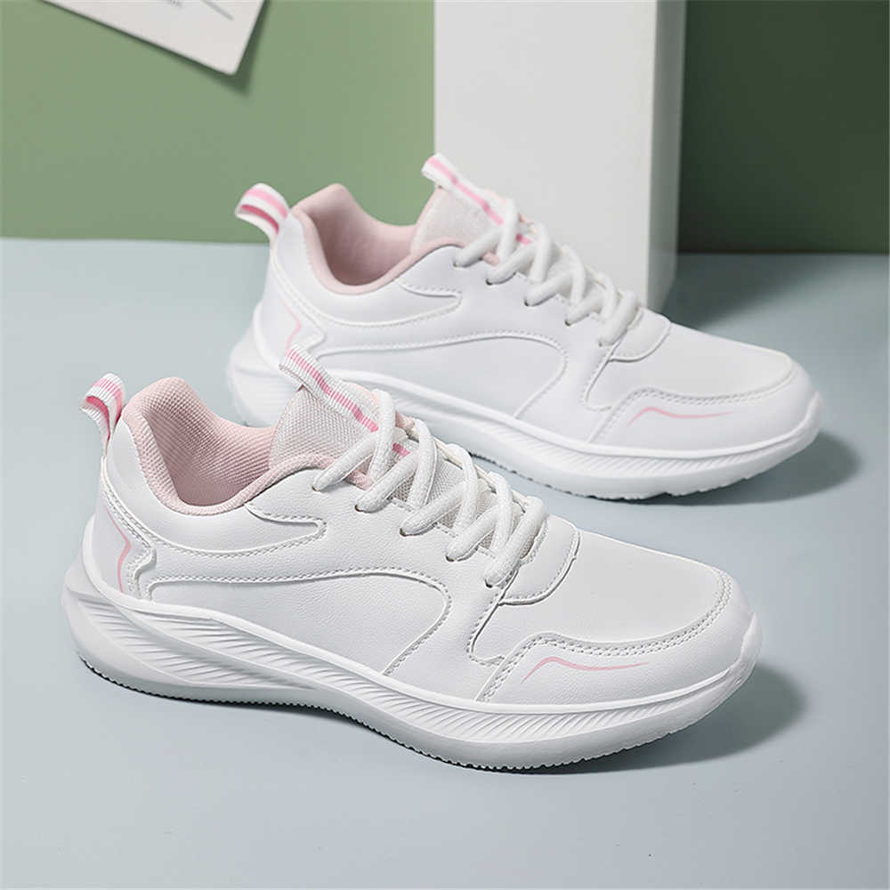 Fashion Oversize Anti Slip Skateboards Flats Women's Fitness Sneakers Women's Red Shoes Sport Luxury Brand Sneacker Lofers