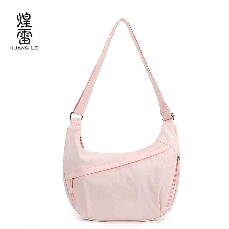 2025 New Fashion Lazy Style Large Capacity Messenger Bag Simple Versatile Nylon Women's Bag Trend Lightweight Shoulder Bag