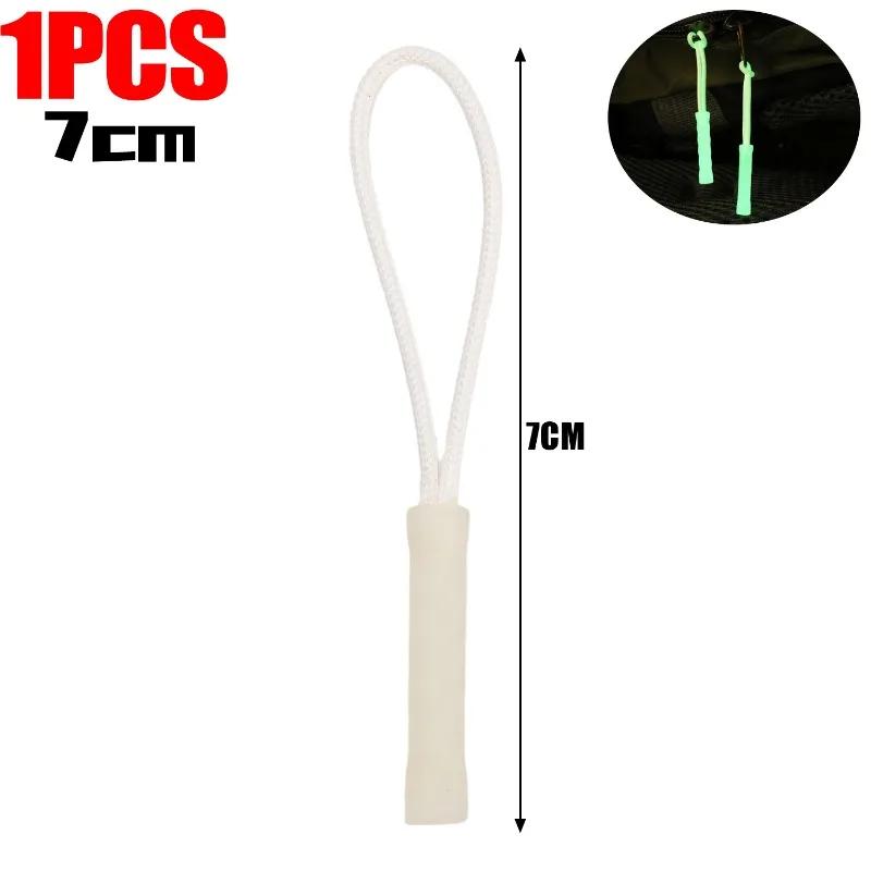 

Universal Luminous Zipper Pull Glow in The Dark Detachable Pull Head Replacement Slider For DIY Backpack Jacket Bags Wholesale