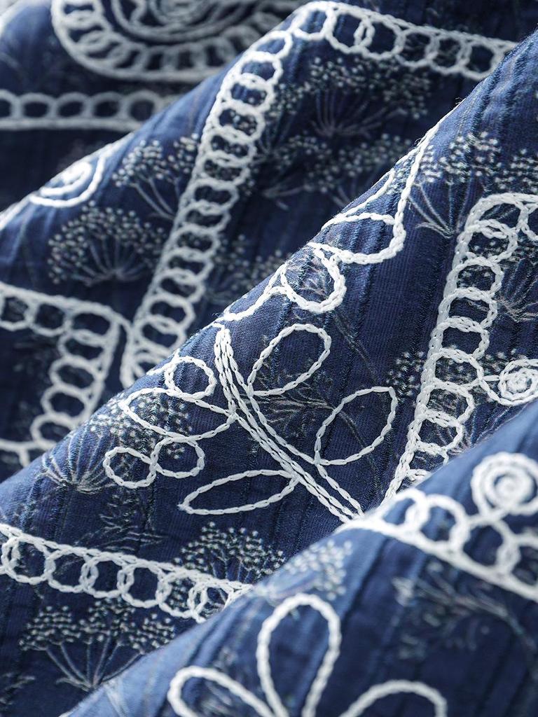 High-End Exquisite Crew Neck Embroidered Lace-Up Summer Dress