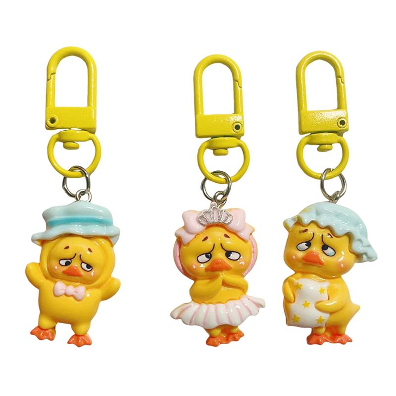 Wrinkled Brows Holding Cat Fish Head Yellow Duck Keychain Resin Girl Heart Pendant Bag Hanging Accessories Children'S Gift
