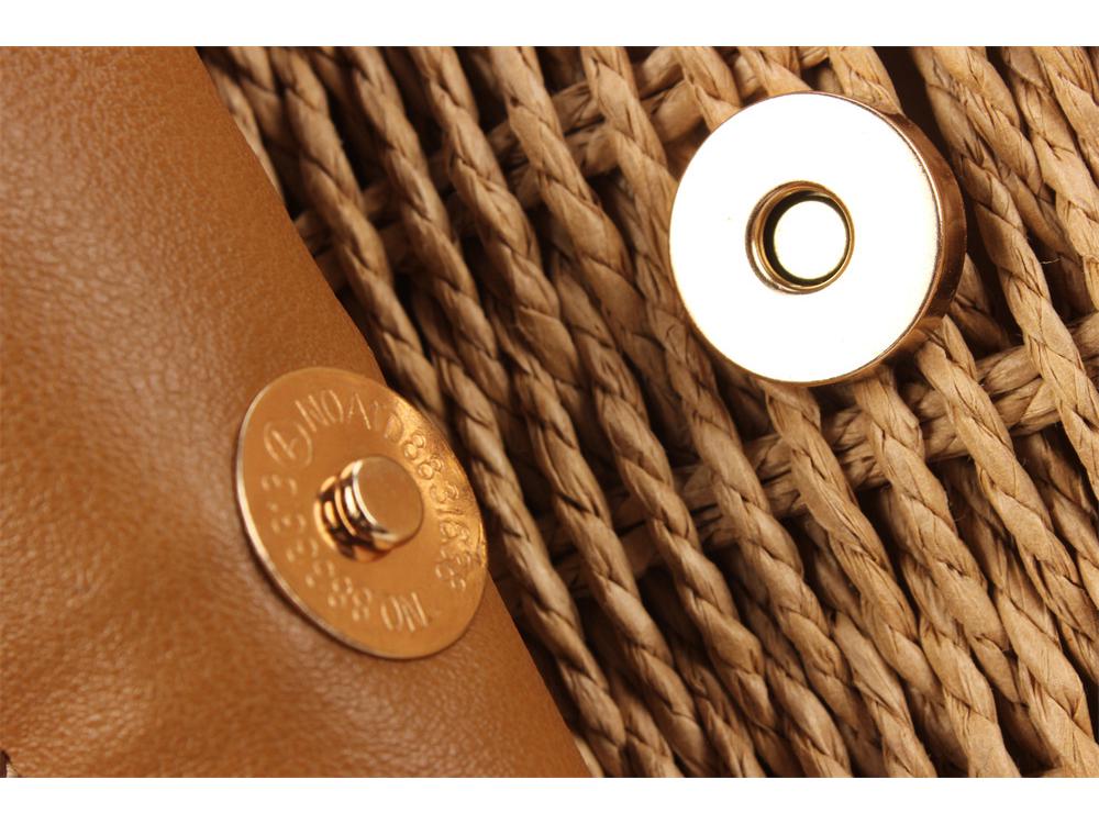 Minimalistisk vävd crossbody-väska i pappersrep för semester vid havet