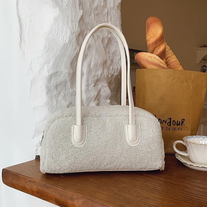 Нишевая плюшевая сумка женская на плечо новая повседневная плюшевая сумка текстурированная сумка для commuters на плечо белый