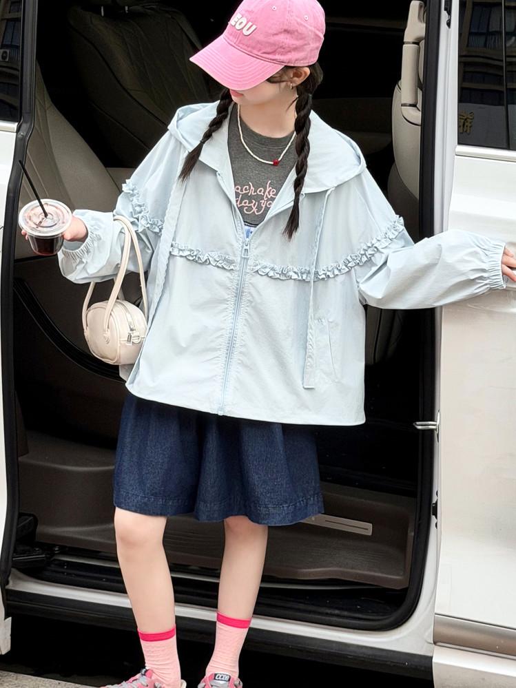 Ultra-Thin Girls' Sun Protection Suit - Summer 2026 Breathable Ice Silk Cooling for Big Kids
