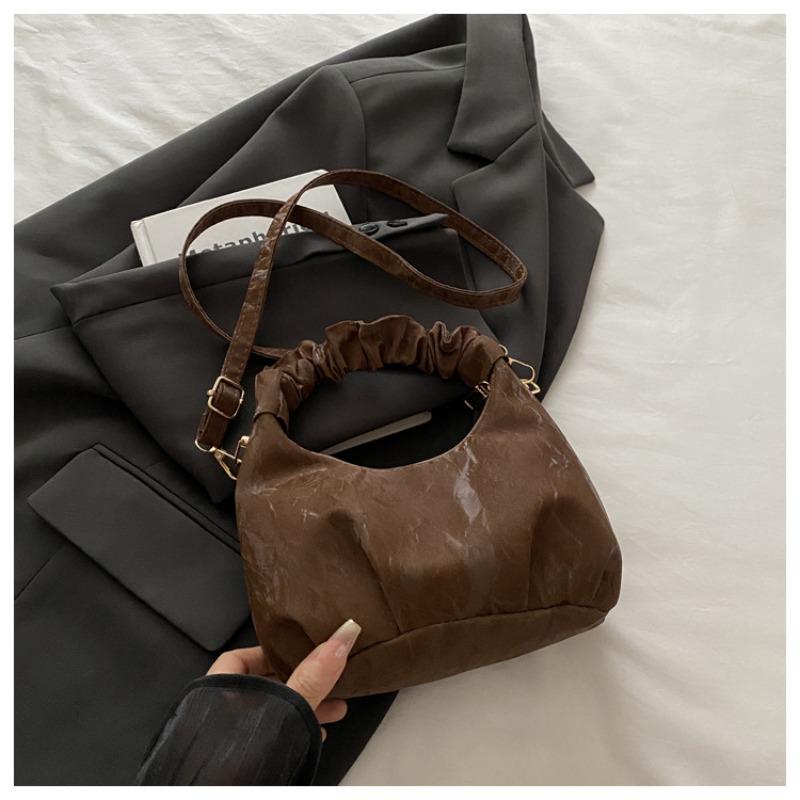 New Fashion Temperament Simple Messenger Bag Casual Large Capacity Handbag Chain Pleated Shoulder Bag