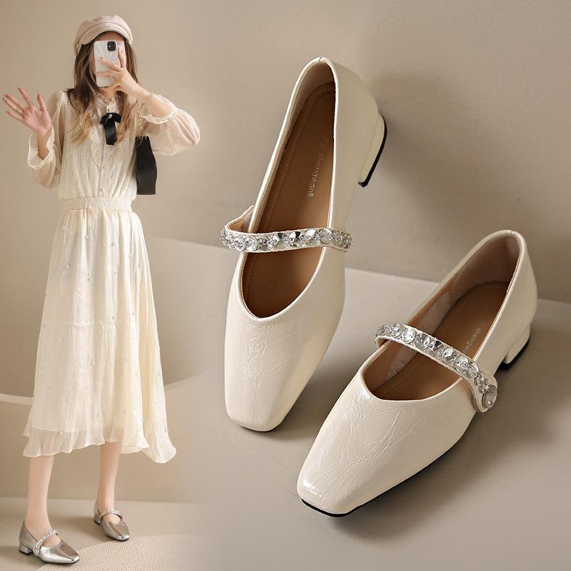 

Новые туфли-лодочки с одним словом и стразами, женские, с квадратным носком, на низком каблуке, элегантные, блестящие, универсальные, туфли на плоской подошве, темпераментная женская обувь 39 бежевый