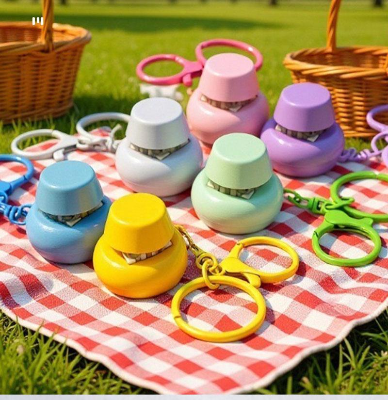 1/10PCS Solid Color Keyboard Fidget Keychain Keycap Keys Button Finger Square Round Keyboard Cap Keys Relief Stress Clicker Toy