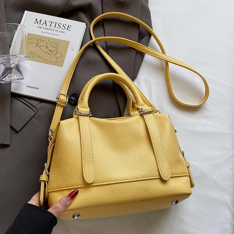 This year's popular Korean summer small fresh portable Boston bag casual versatile lychee pattern texture messenger women's bag