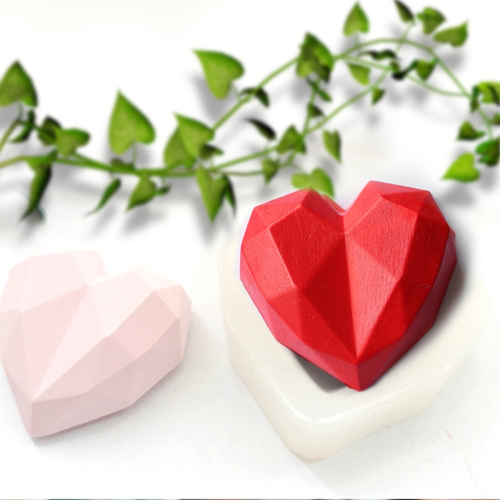 3DDiamond Soap Moulds Love Heart Design Silicone Mold DIY Car Pendant Gypsum Plaster Heart Mold Diamond Candle Molds Soap Making