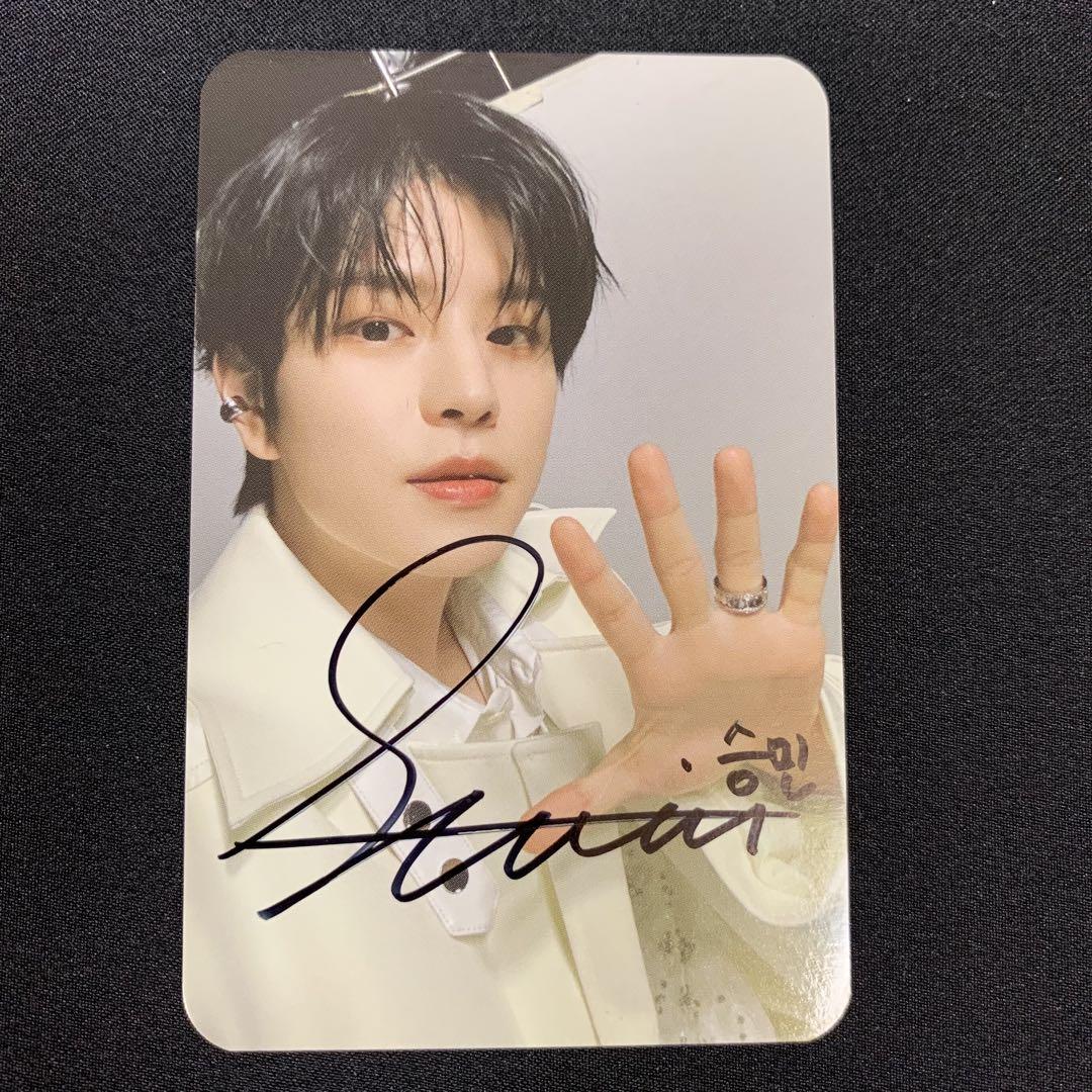 

[USED] Autographed Stray Kids album ATE Seungmin