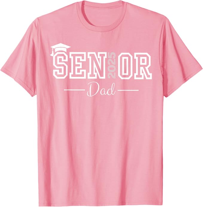 Cute Heart Graduate Proud Mom Shirt Mama Senior 25 Class of 2025 T-Shirt Proud Dad Senior 2025 Graduation Outfit Gift Saying Tee