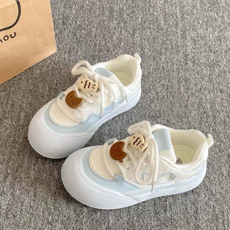 Summer mesh breathable board shoes women's new platform white shoes student niche leisure sports bread shoes