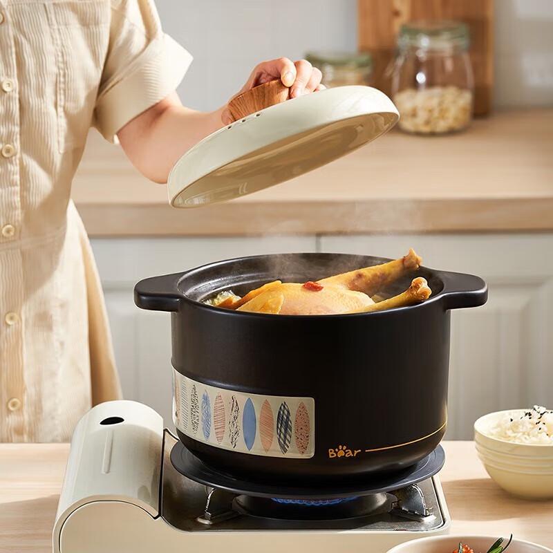 Bear Ceramic Casserole Stew Pot 4.1L CN plug (adapter included)