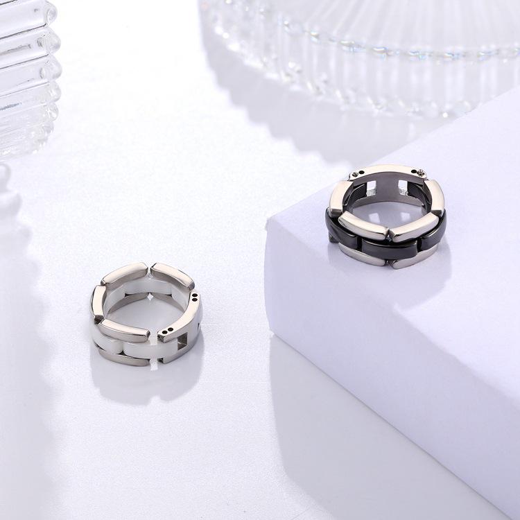 Paarringe aus Keramik und Titanstahl im koreanischen Stil – Unisex-Design in Europa und Amerika