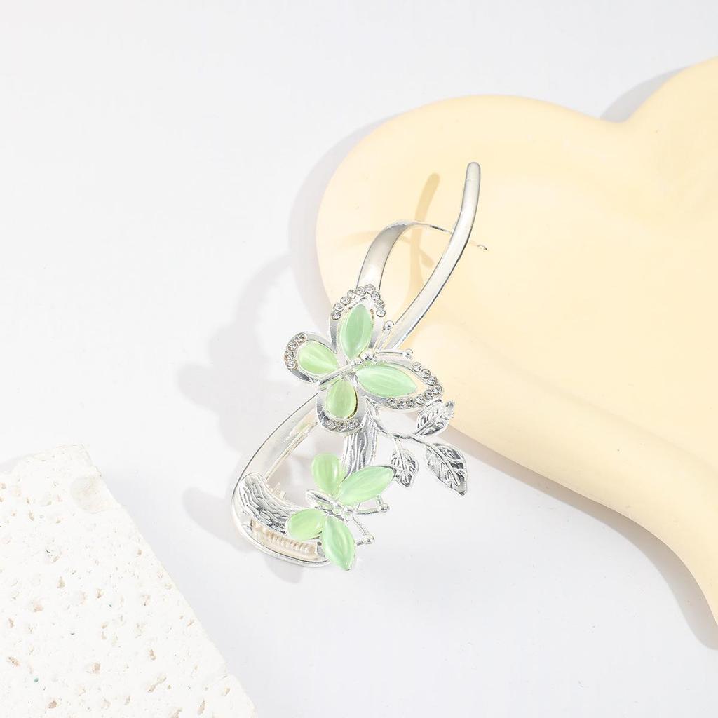 Korean Style Elegant Metal Hair Claw Clip for Women - Shark Claw Design