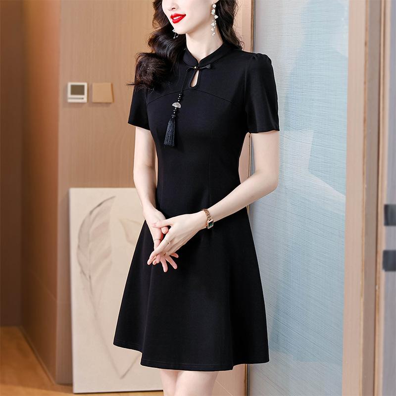 Summer new slim new Chinese buckle small black dress slim elastic meat cover dress