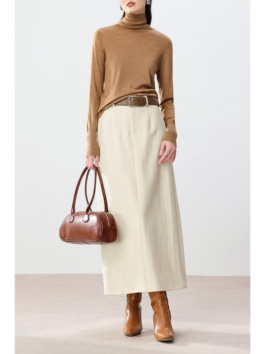 

Skin-friendly 100% Merino Wool Seamless Cowl Neck Angora Sweater Medium