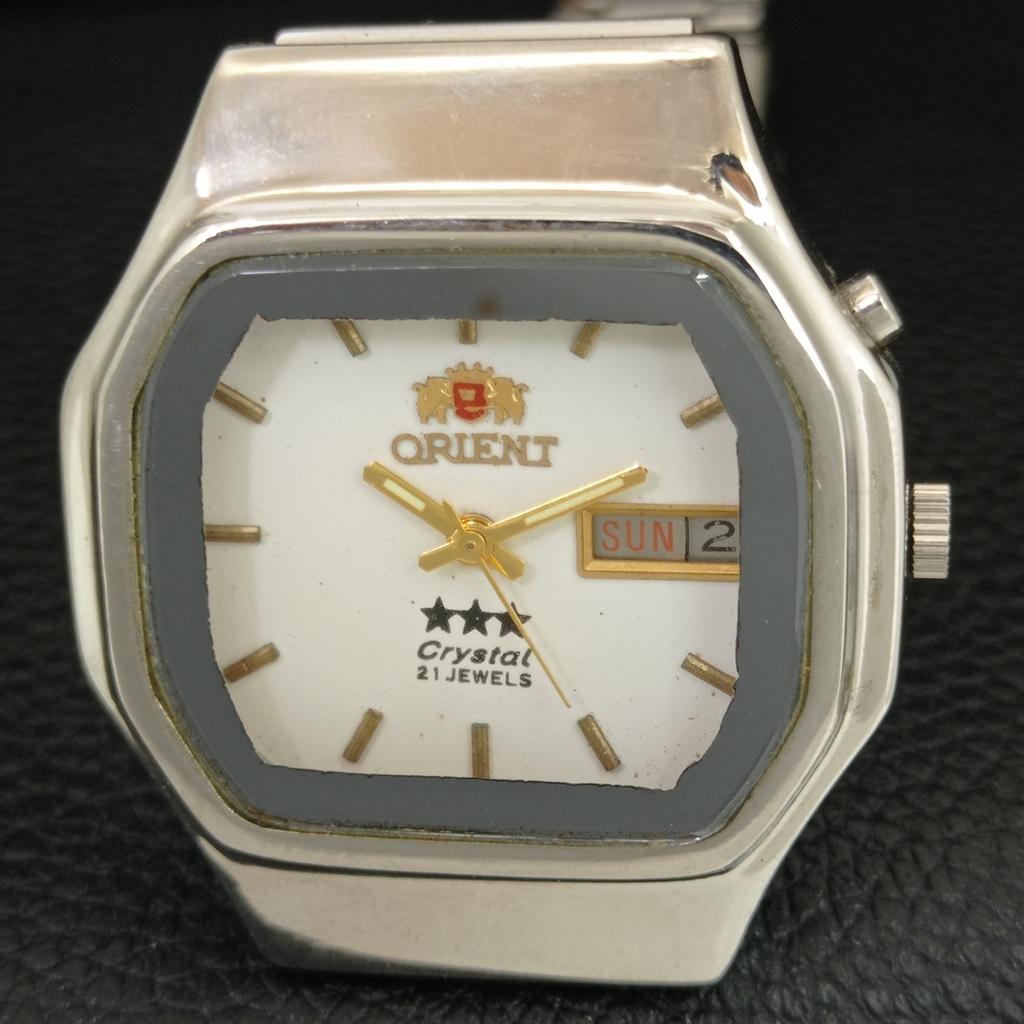 ORIENT CRYSTAL AUTOMATIC 46961 JAPAN MENS VINTAGE WHITE DIAL WATCH a704843-1