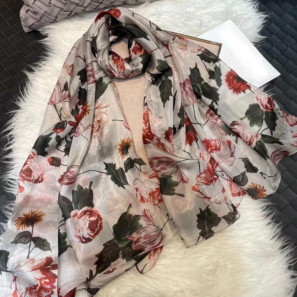 Ultralarge Spring Fall 100% Mulberry Silk Scarf Beach Wrap Brand Female Long Scarves New Red Floral Silk Scarf Shawl