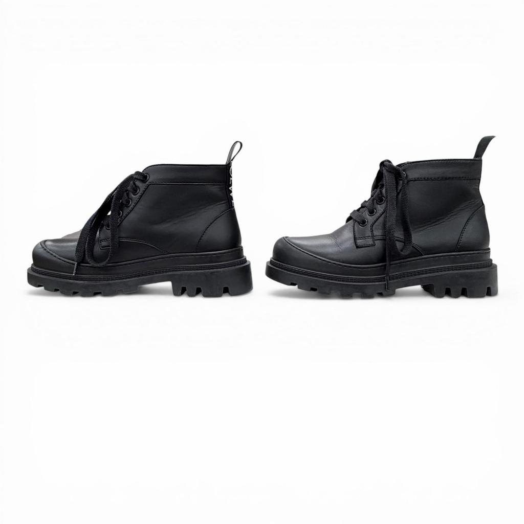 Great LOEWE short boots Mid-cut combat boots black leather Women 36 L815285X72 Used