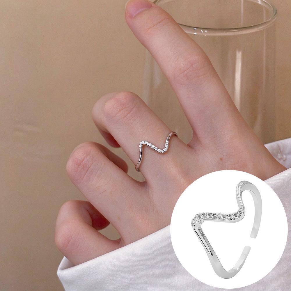 Exquisiter offener Goldring: Japanischer & Koreanischer Stil, Dünnes Band mit Diamanten besetzt, Stapelbarer & Eleganter Fingerschmuck