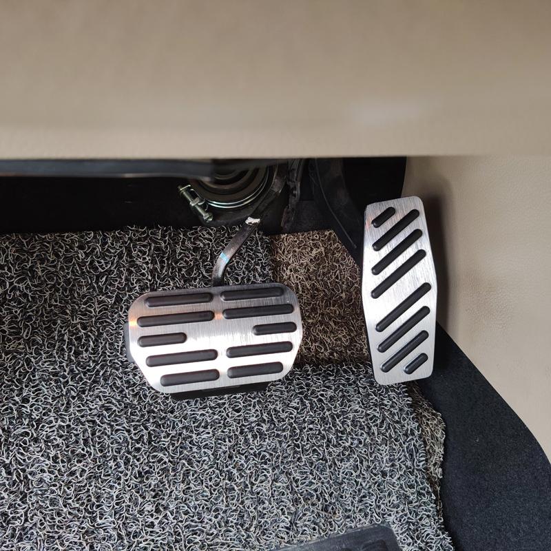 For GAC S7 GS3 EMZOOM 2025 2026 Car Accessories Aluminum Pedal Brake Accelerator Rest Cover Anti Skid Foot Pad Auto Styling 2pcs