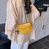 Premium Sense Saddle Bag Bag Women's New Trendy Fashion Versatile Shoulder Bag Retro Versatile Messenger Bag