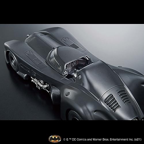 Bandai Model Kit DC Comics - Batman 1/35 Batmobile