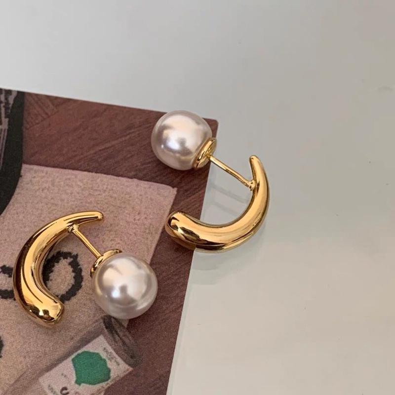 High-End European & American Metal Water Drop Ear Clips - No Piercing, Cool Autumn/Winter Style