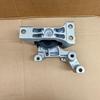 Right Side Engine Mount Rubber & Shock Absorber Bracket for Nissan Tiida Sylphy Bluebird U15 (2011-2019).