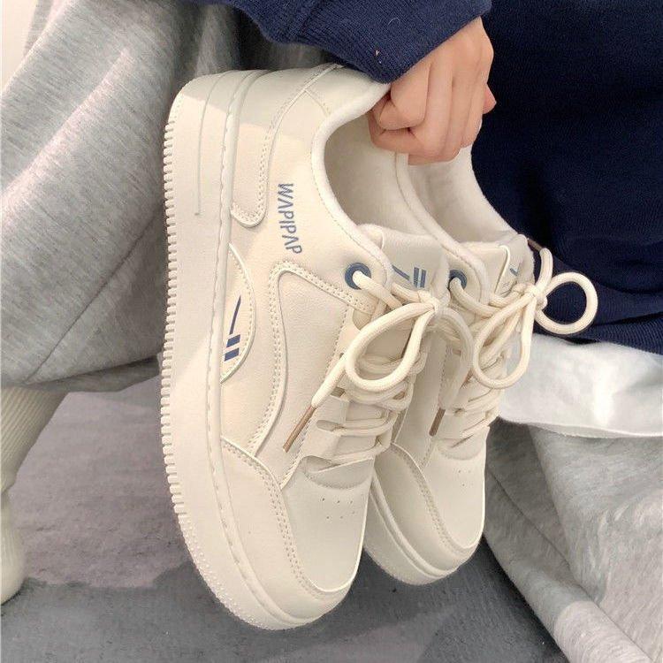 Japanischer Hongkong-Stil Kinder neue Frühjahrs- und Sommer-Freizeit-Ins-Schüler dicke Sohle Schuhe Kinder