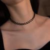 Elegant Black Crystal Pearl Clavicle Necklace - Versatile, High-End Fashion Choker.