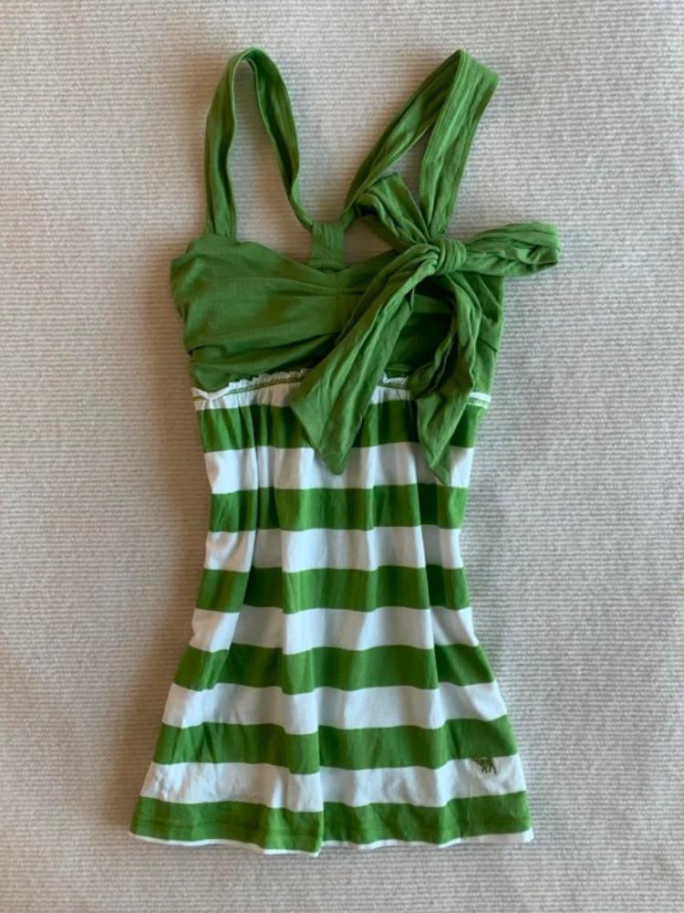 Свежая зеленая и белая полосатая майка-камсоль с бантом и шнуровкой L зелёный