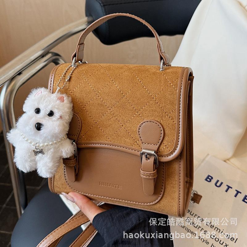 Commuter backpack 2025 new backpack retro fashion rhombus schoolbag college student senior sense going out handbag