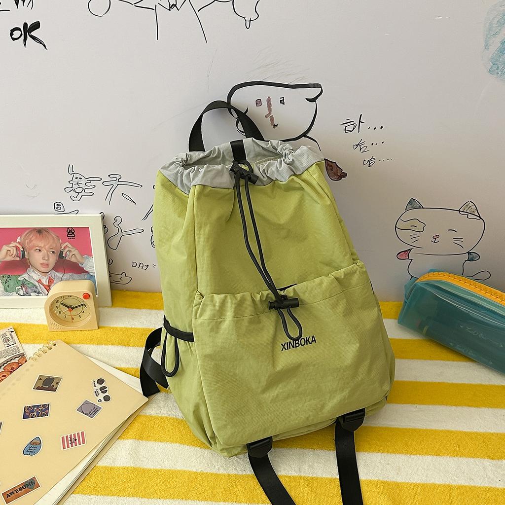 Sac d'école Sac à dos de sport Badminton Sac à dos Nouveau Couleur contrastée Haute valeur Sac de montagne Sac à dos de voyage d'extérieur Sac d'école pour étudiant