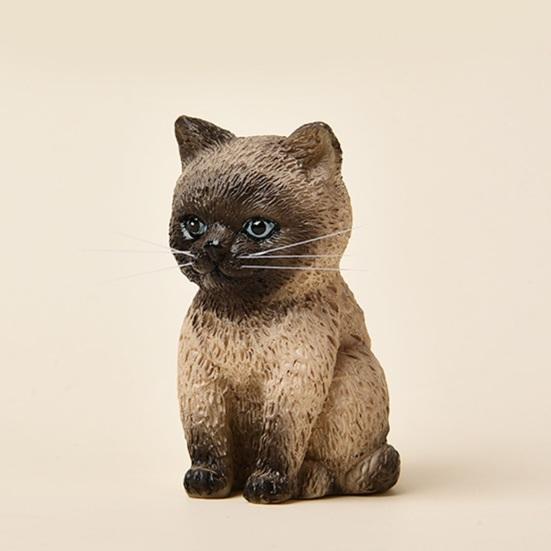 Cat Ornament Resin Statue Handmade Realistic Cat Figurine Home Office Desktop Living Room Decoration