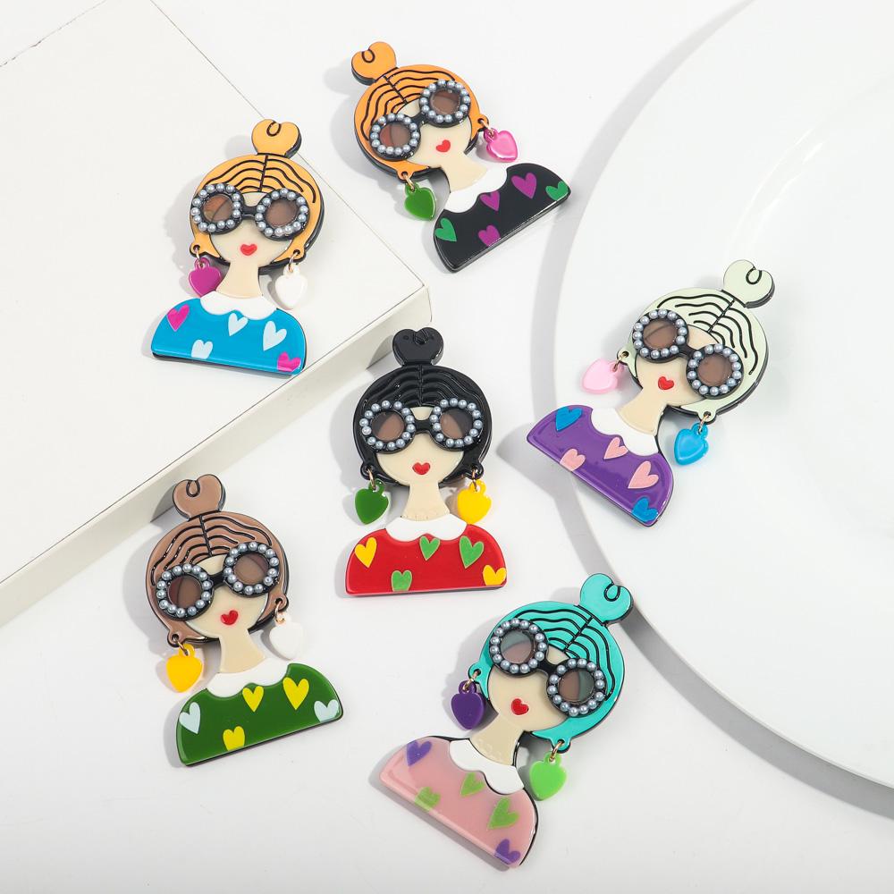 New Cute Girl Figure Acrylic Brooches for Women Spliced Handmade Glasses Lady Badge Lapel Pins Jewelry Clothing Accessories Gift