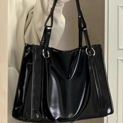 Korean Version of Retro Soft Leather Large-capacity Laptop Bag, College Student Book Tote Bag, Class Commuter Bag Oblique Span Bag