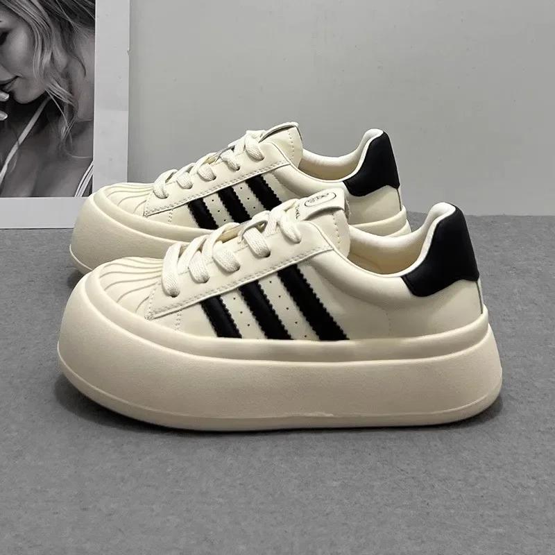 Fashion Thick Bottom Shell Head Women's Flat Shoes Outdoor Casual Snerkers 2024 Spring New Panda Shoes Classic Vulcanized Shoes