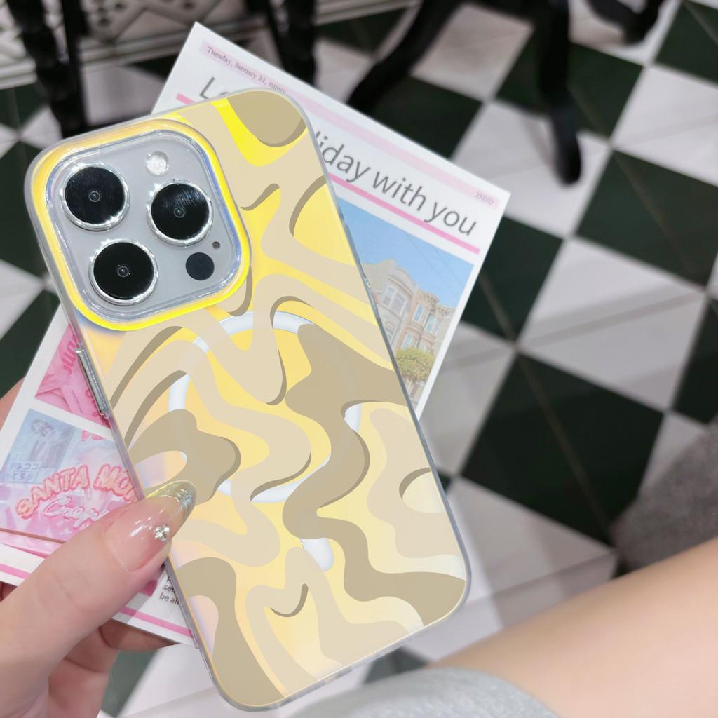 The New Chameleon Laser Is Suitable for iPhone17 Mobile Phone Case 16promax12141311 Tide Brand Protective Case.