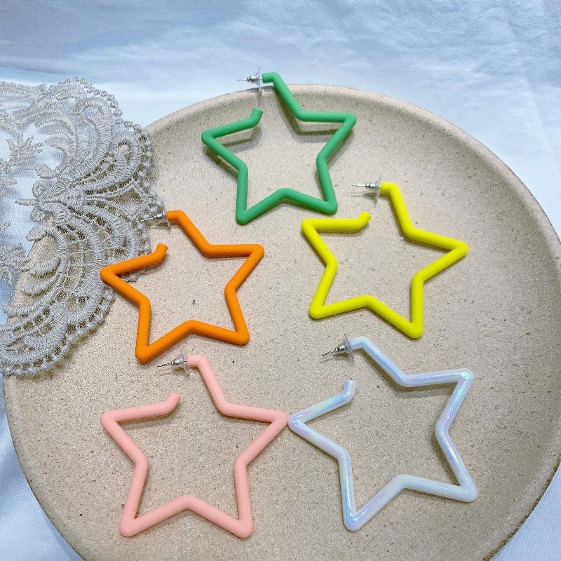 Colorful Earrings with Fluorescent Effect, Featuring Exaggerated Personality, Five-pointed Star-shaped Ear Holes, Ear Clips and Dangling Fringes.